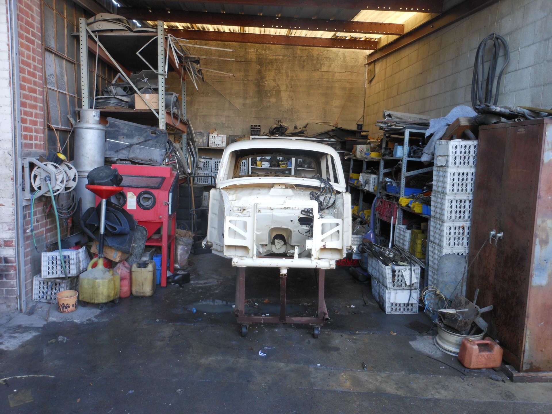 Seit 9 Jahren laufen wir an der Rohkarosse vorbei