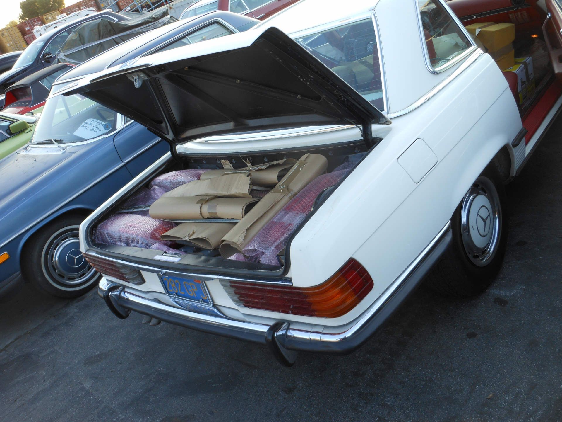 Den Rest stopften wir in einen frühen SL den ein Mitglied gekauft hatte.