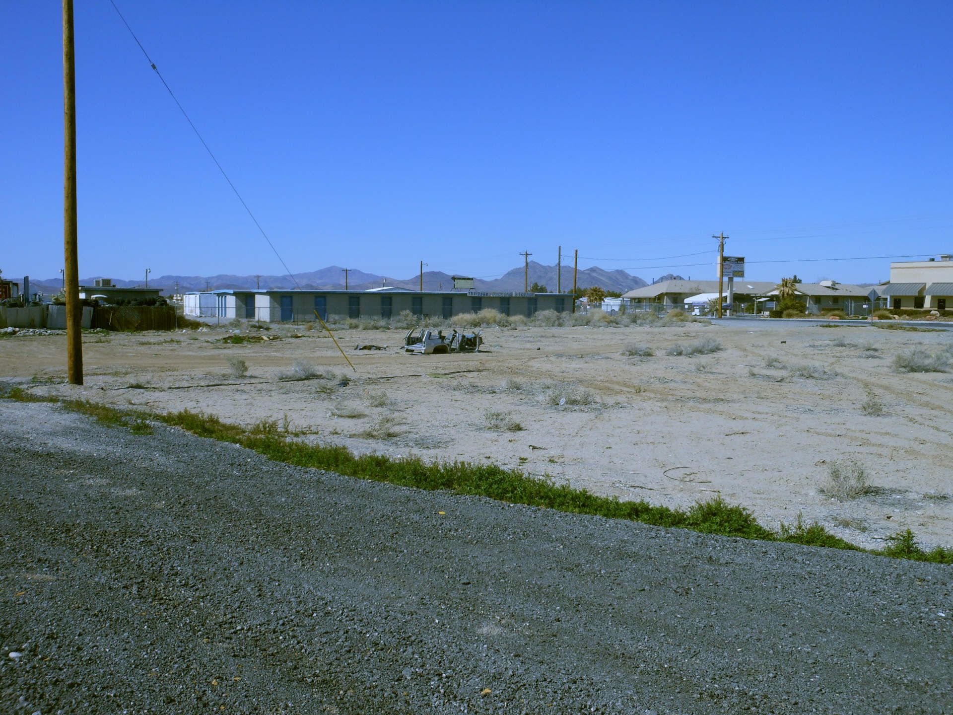 Es lag genau noch ein Fremdfabrikat in der Wüste rum.