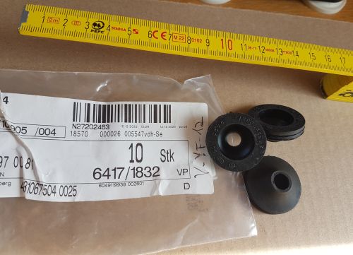 183 997 0081   Gummitülle
