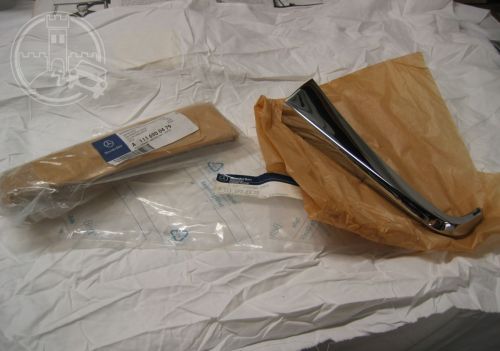 111 690 0489   Zierblende