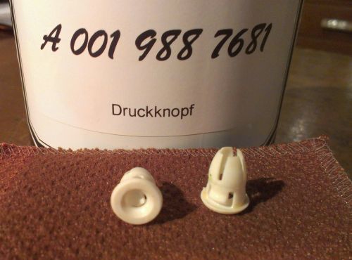 001 988 7681   Druckknopf