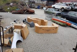 Neuteileposten modern